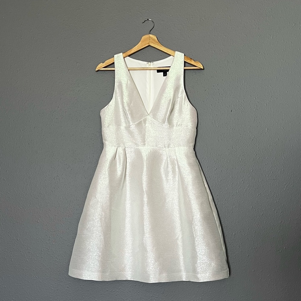 Laundry by Shelli Segal, V-Neck, Shimmer Dress in Ivory, Fit-and-Flare, NWT